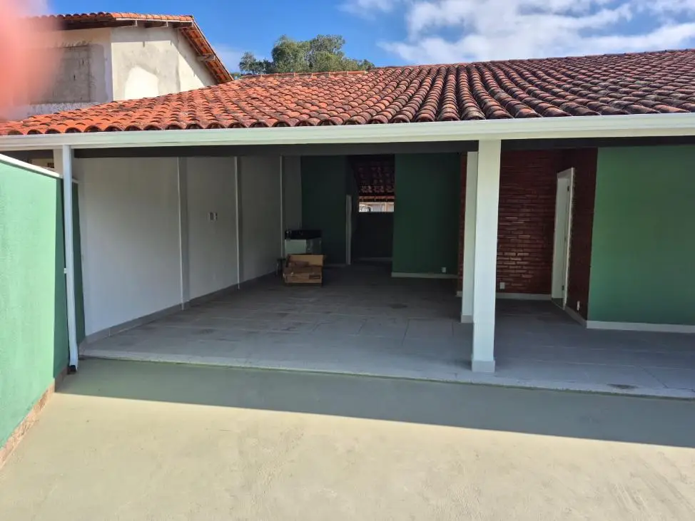 Casa nova de 120 m² em terreno de 300 m² no Engenho do Mato, Itaipu